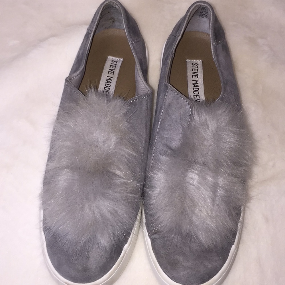 Steve Madden Gray slip on shoes. Size 8 B.